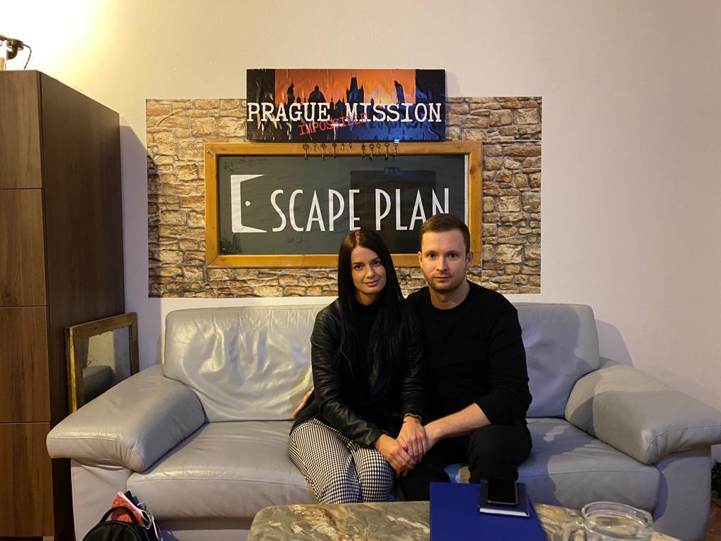 Dominika a Dávid, majitelia Escape Game Žilina, po prejdení únikovej hry Prague mission: Impossible v Escapeplan.sk v Námestove